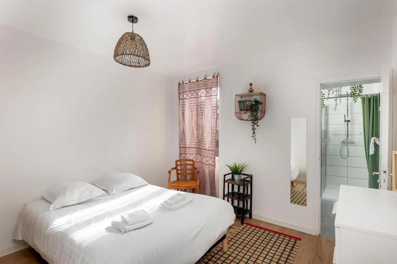 Pentadur, Duplex 3 Chambres Sdb Privatives, A 5 Min Du Tram, Hypercentre Brest France